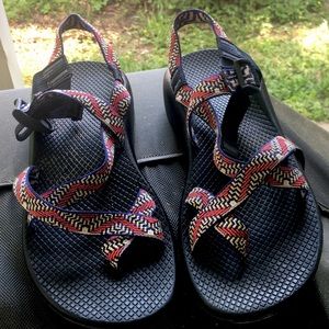 Chacos With Toe Strap